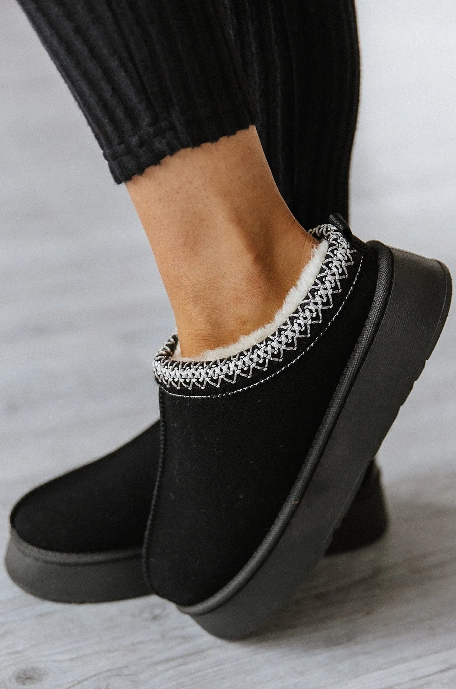 Billy Plush Lined Flats | PRE ORDER