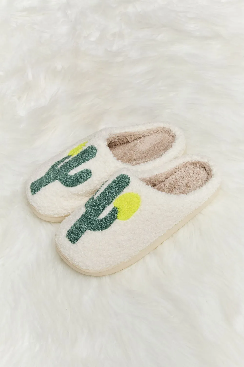 Cactus Print Plush Slippers