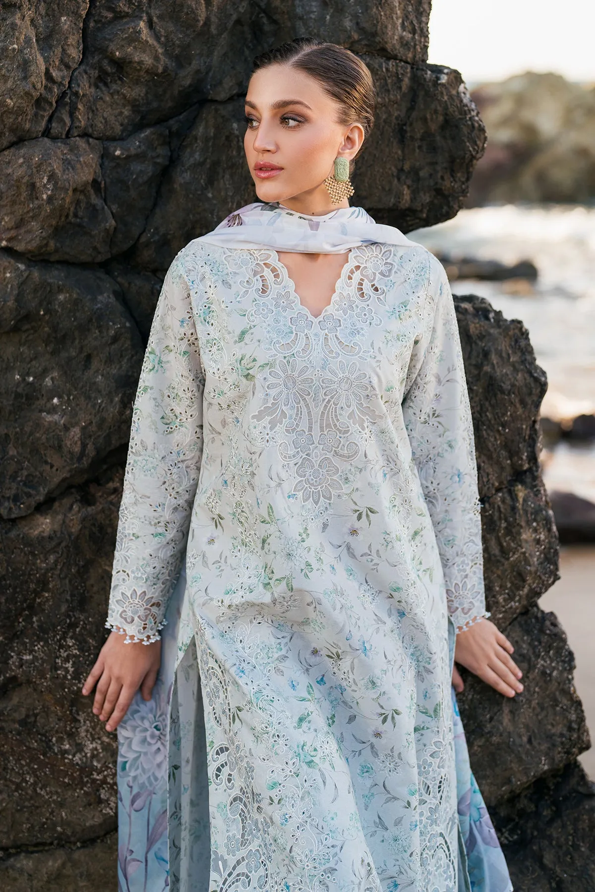 EMBROIDERED PRINTED LAWN UF-4129