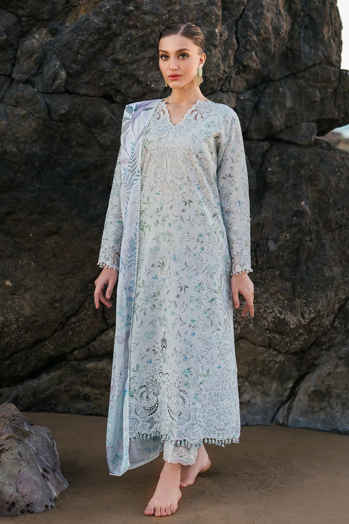 EMBROIDERED PRINTED LAWN UF-4129