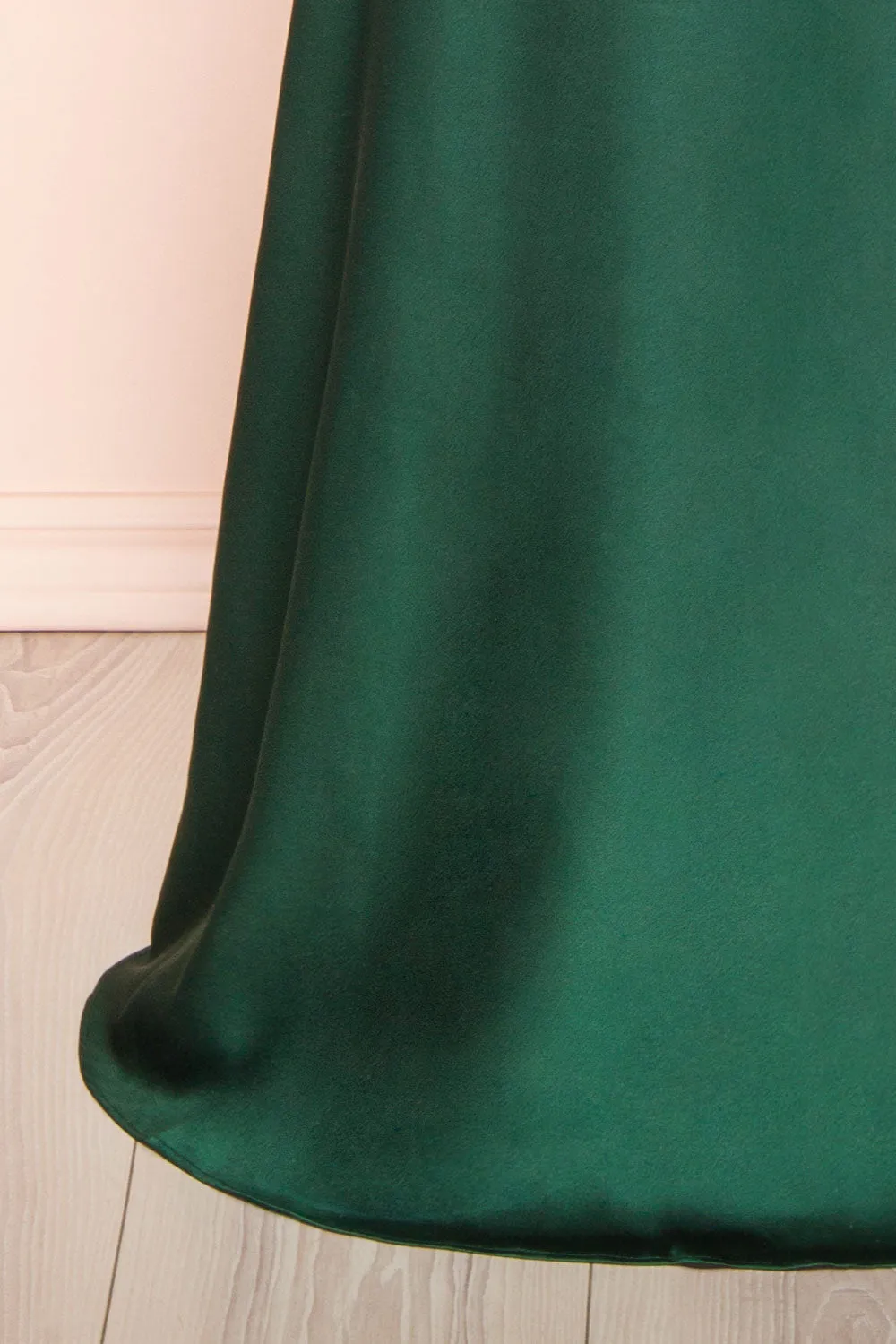 Jinny Emerald | Satin Halter Maxi Dress