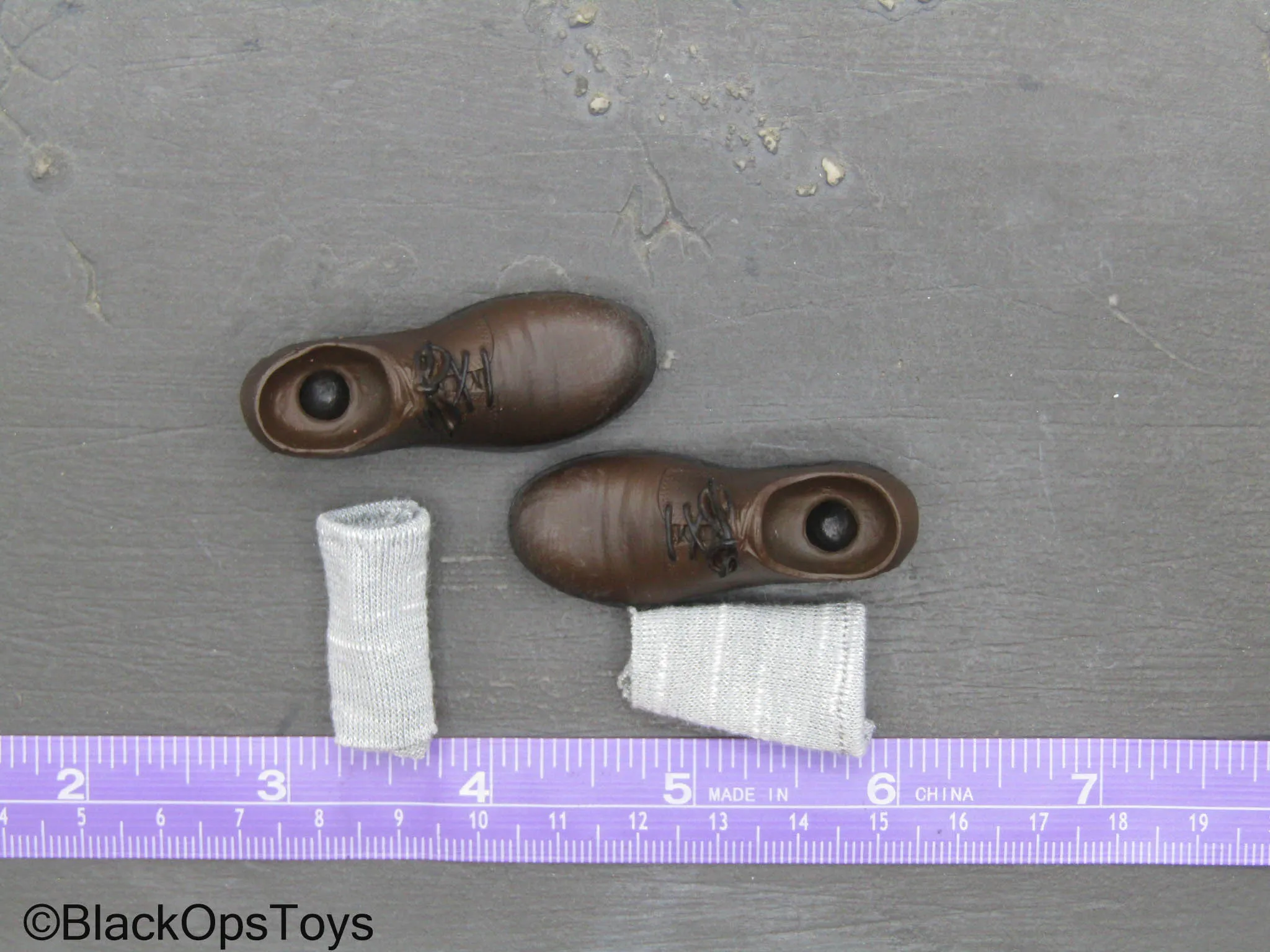 Léon The Professional - Brown Shoes w/Socks (Peg Type)