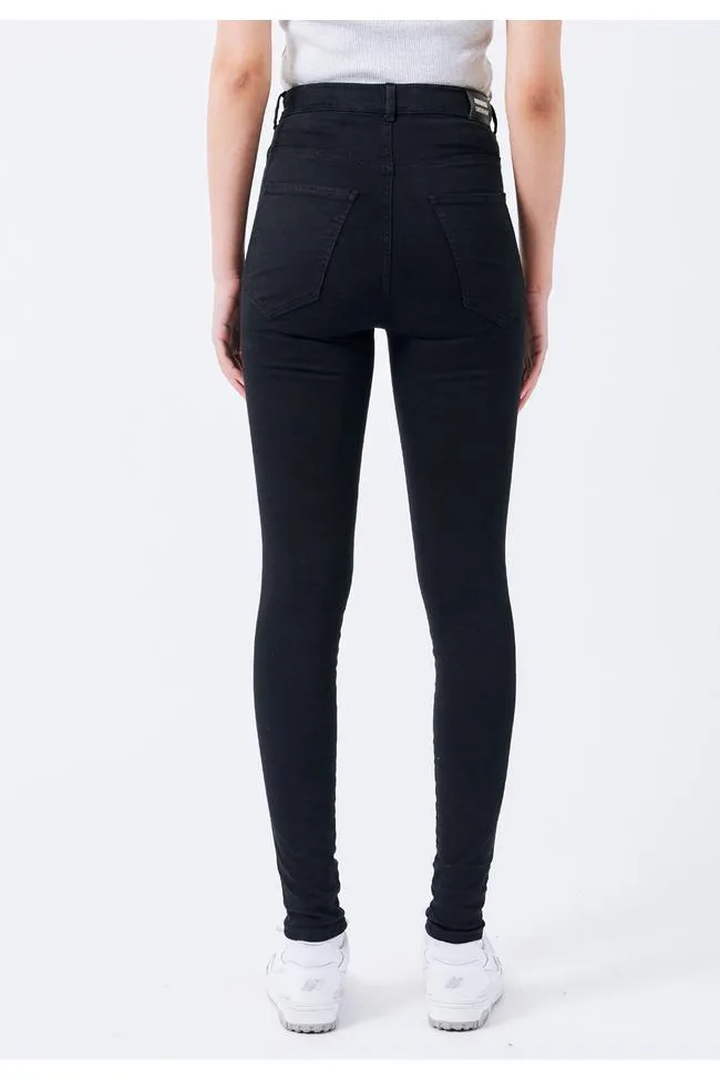 Moxy Skinny Jeans in Black