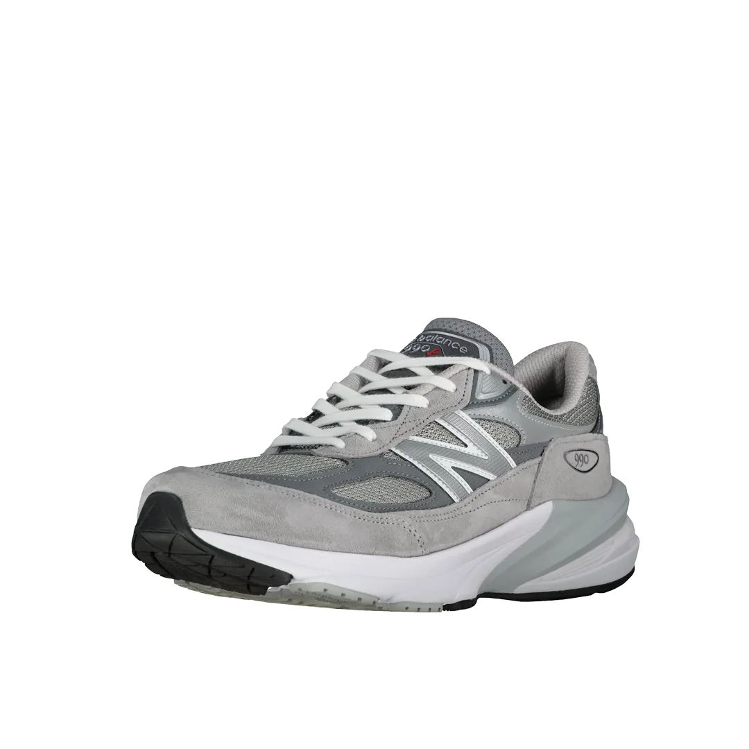 New Balance M990v6