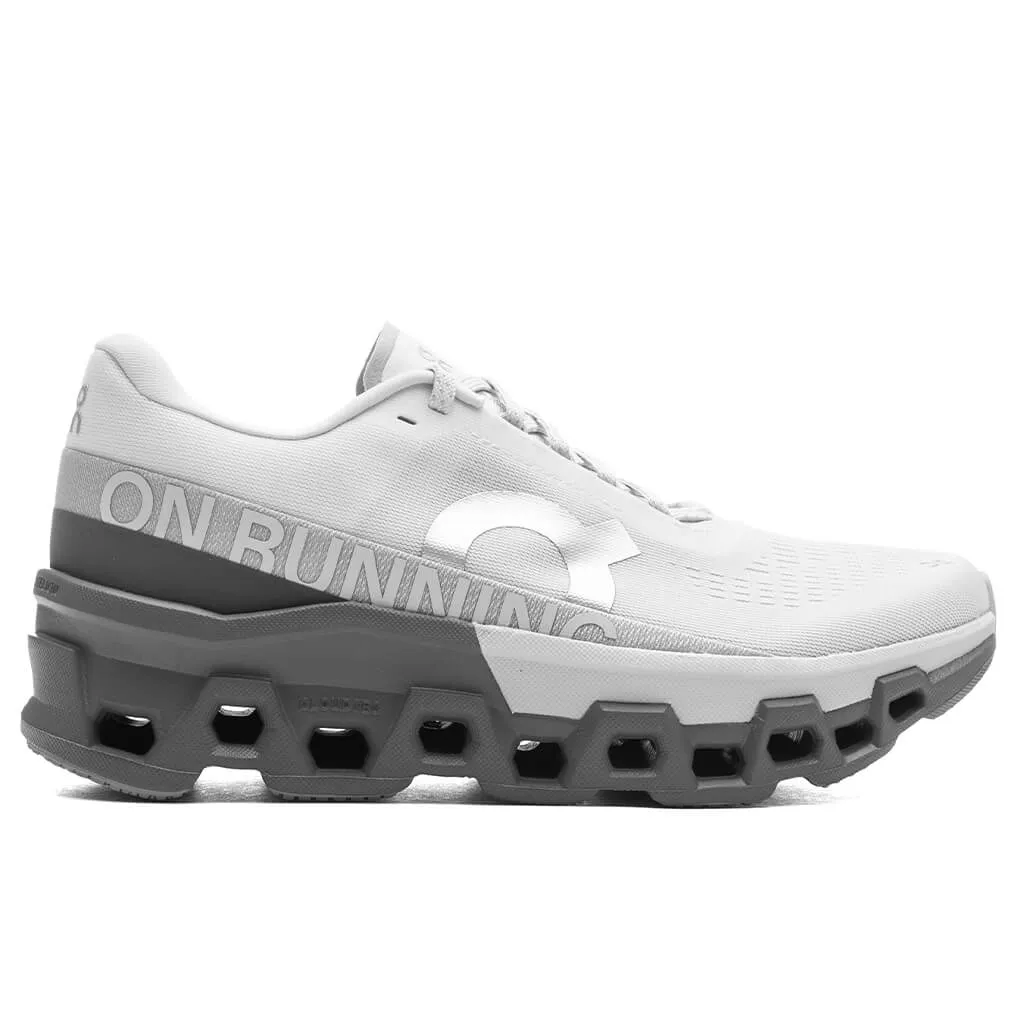 On Women's Cloudmonster 2
