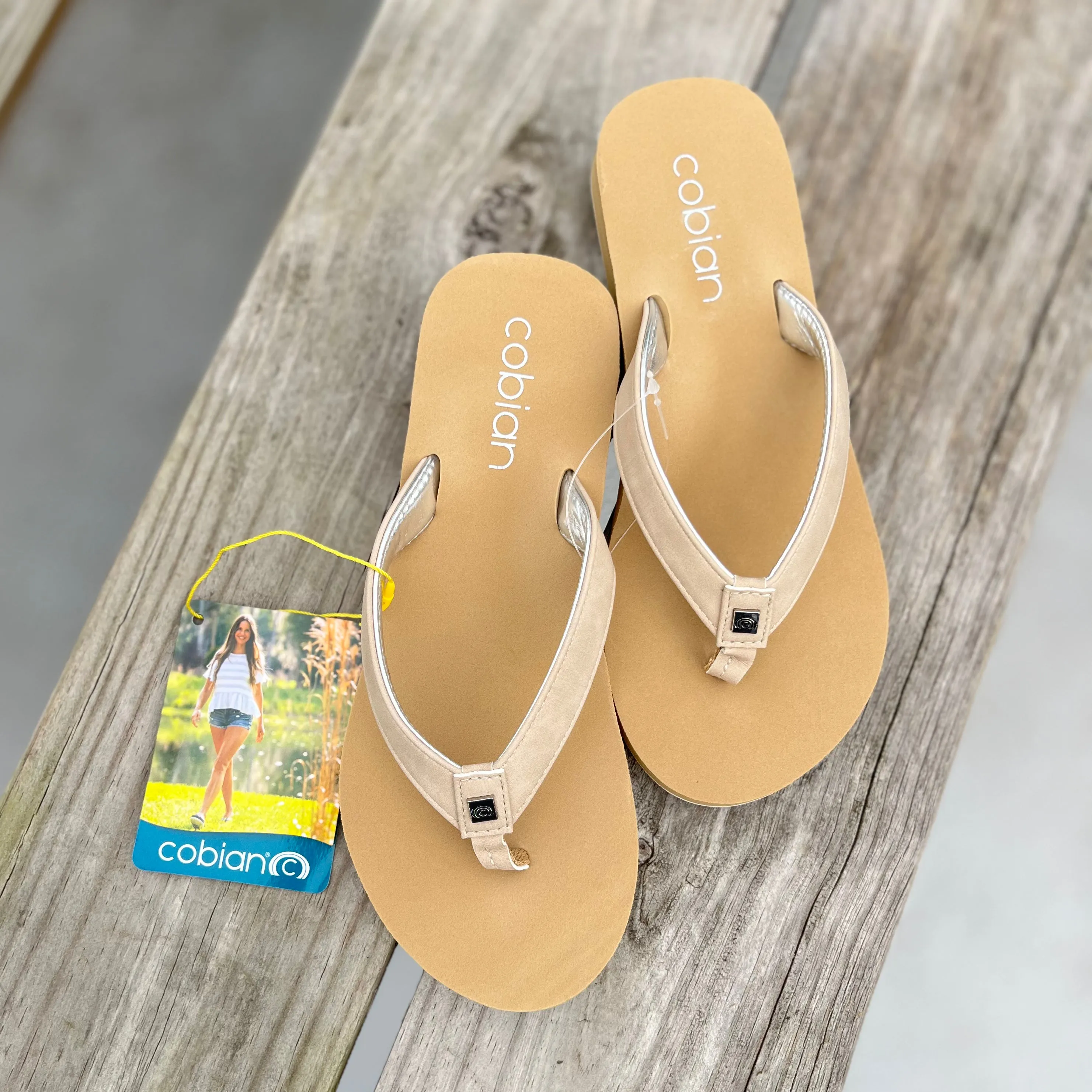 Skinny Bounce in Tan by Cobian