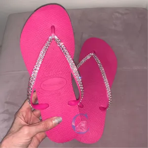Thin Strap Embellished Havaianas - 2 Rows. *